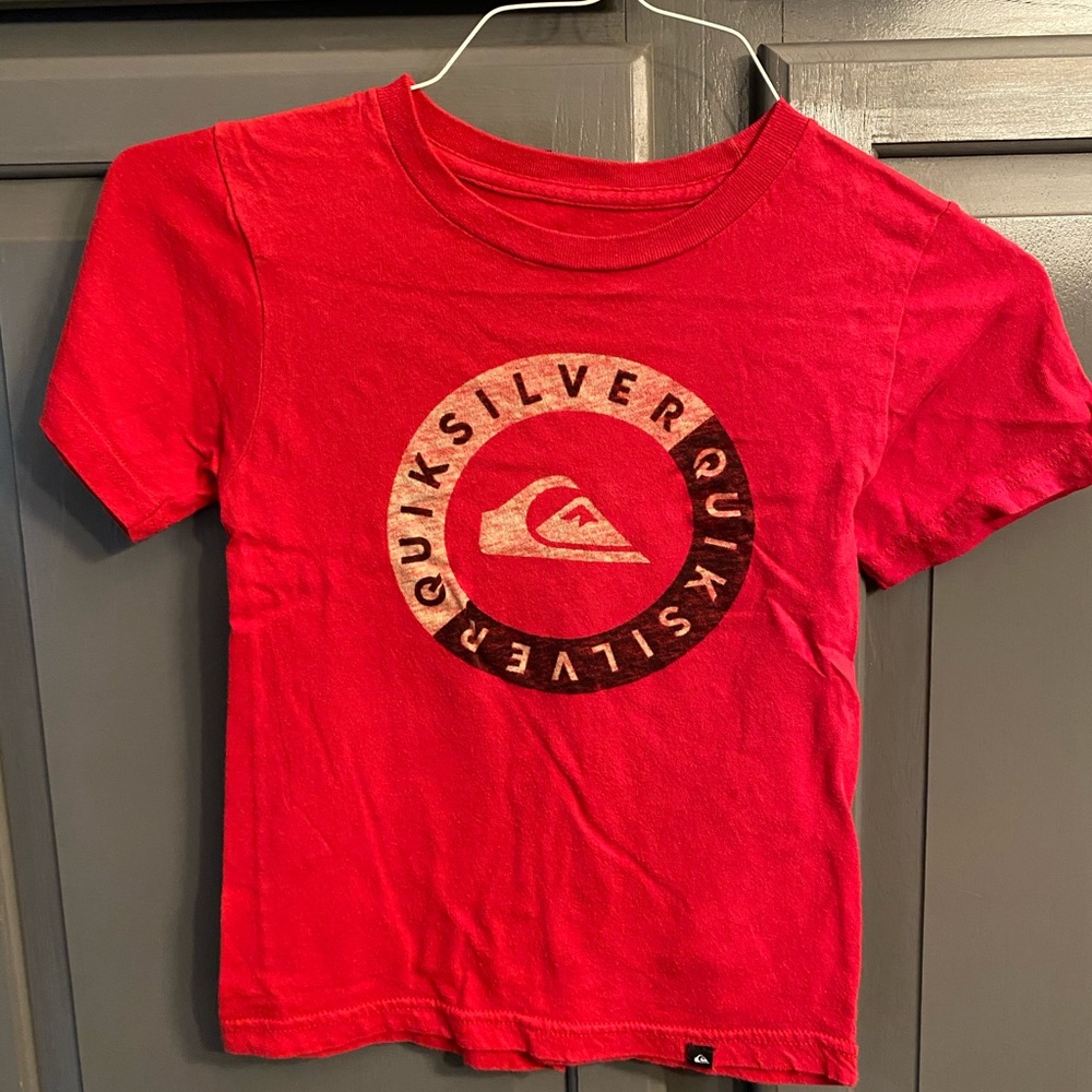 Quicksilver T-shirt